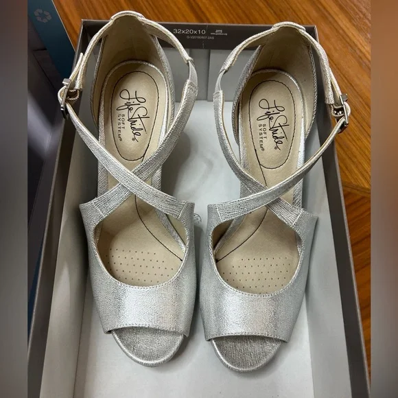 NWB Life stride Maria silver Tequila Women’s pumps 9M - Picture 4 of 8